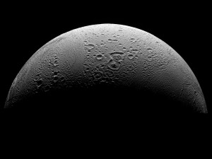 1024px-PIA08409_North_Polar_Region_of_Enceladus