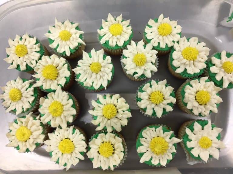 Grace Diner to Celebrate Eight Years Culver City Crossroads